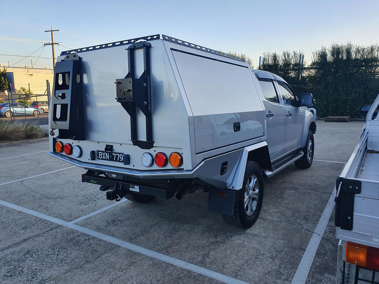 Isuzu dmax chassis mount canopy